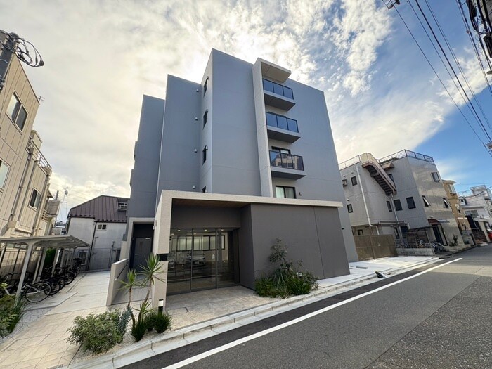 デラーノの物件外観写真