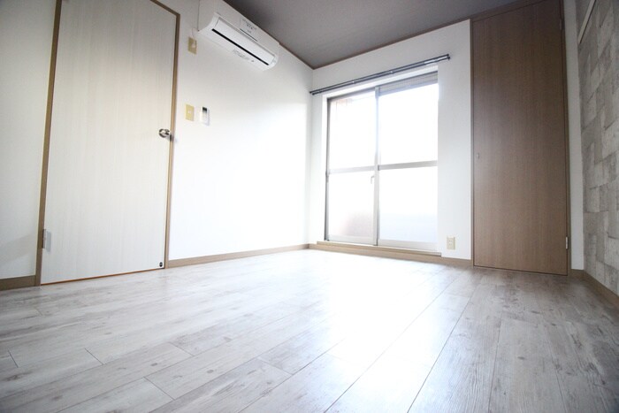 ア－バングレ－スの物件内観写真