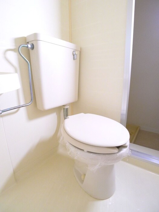 ビーブタウン高田の物件内観写真