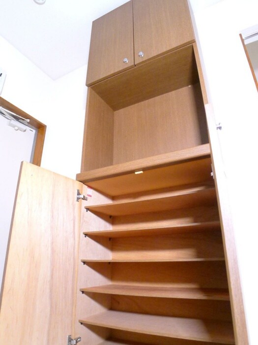 ビーブタウン高田の物件内観写真