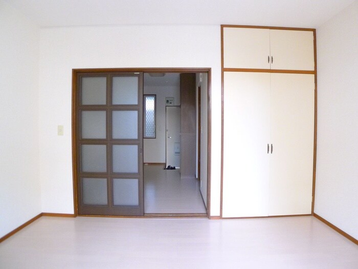 ビーブタウン高田の物件内観写真