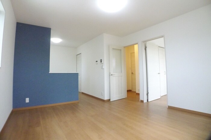 ウインドレスブルーの物件内観写真