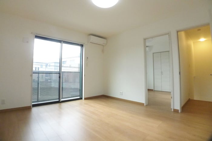 ウインドレスブルーの物件内観写真