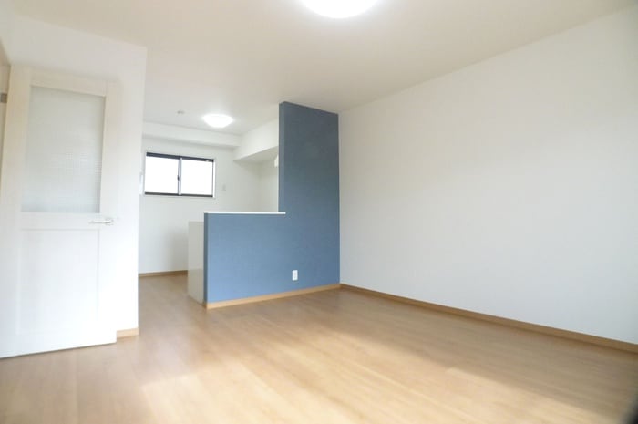 ウインドレスブルーの物件内観写真