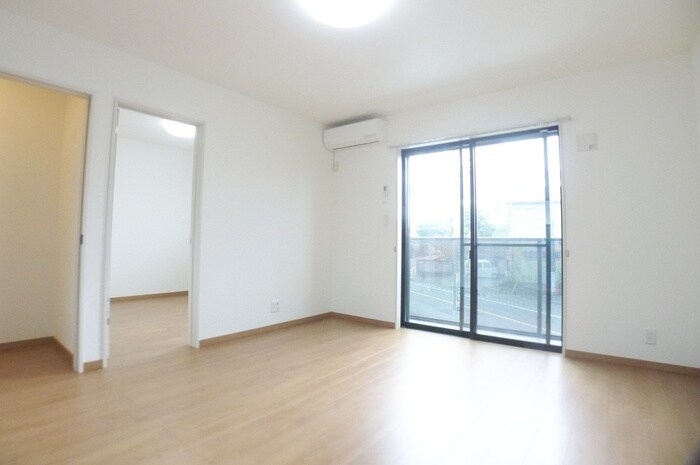 ウインドレスブルーの物件内観写真