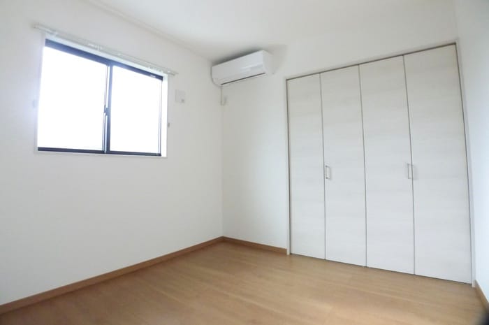 ウインドレスブルーの物件内観写真