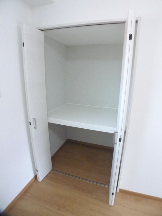 ウインドレスブルーの物件内観写真