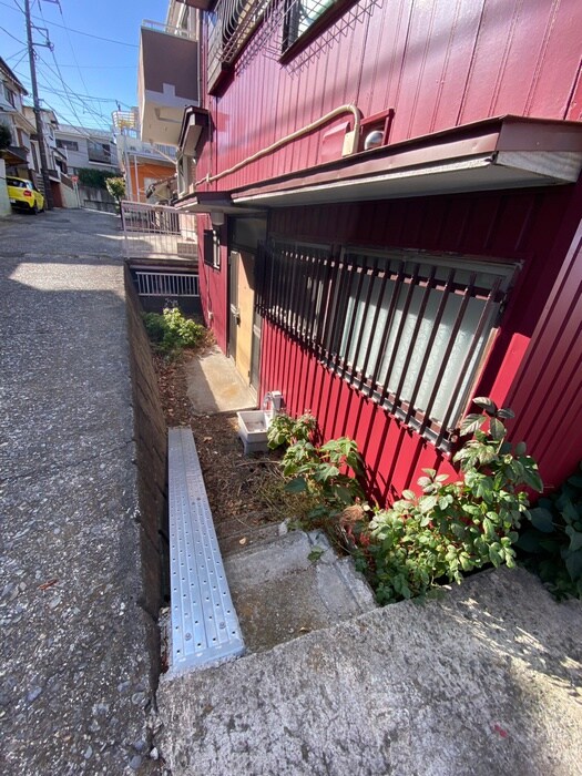 森崎4丁目貸家の物件外観写真