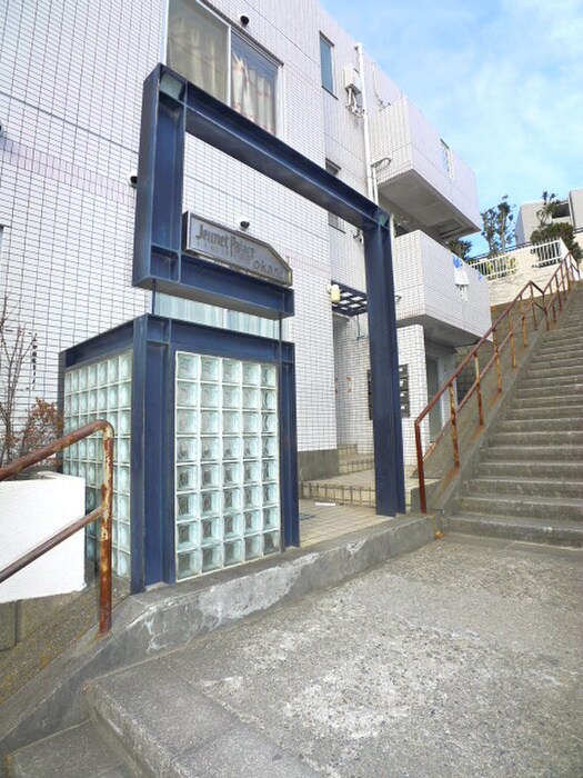 ジュネパレス岡野の物件外観写真