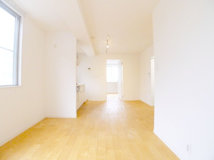 ジュネパレス岡野の物件内観写真