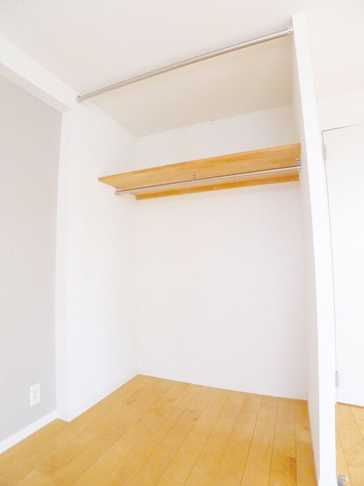 ジュネパレス岡野の物件内観写真