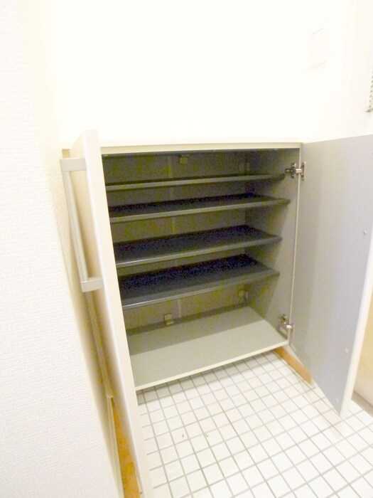 ジュネパレス岡野の物件内観写真