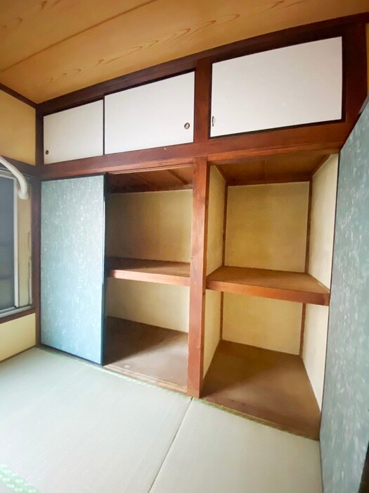 秋山アパ－トの物件内観写真