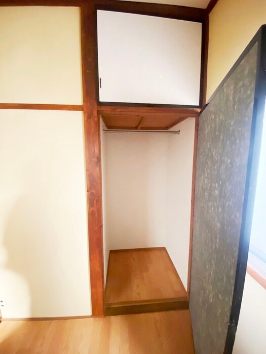 秋山アパ－トの物件内観写真