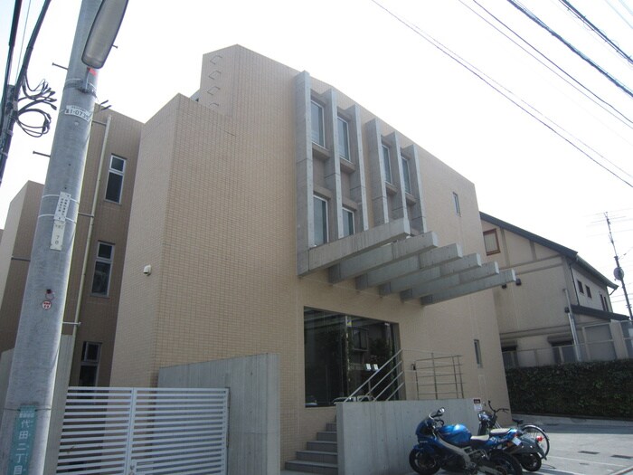 エルスタンザ下北沢(106)の物件外観写真