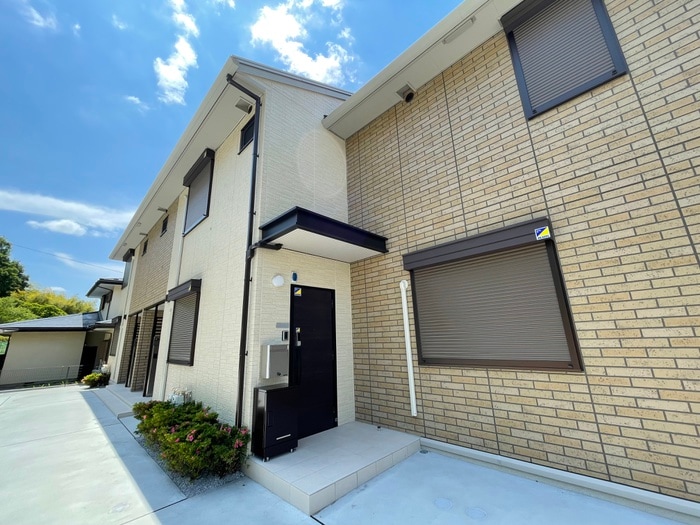 オークテラスの物件外観写真