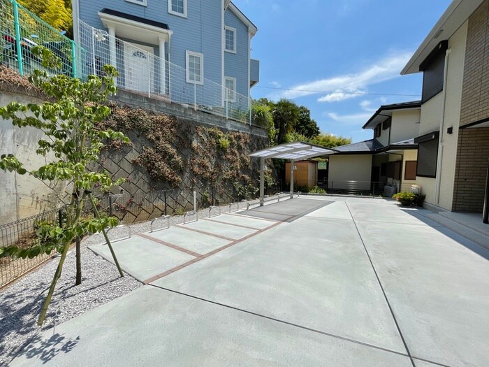 オークテラスの物件外観写真