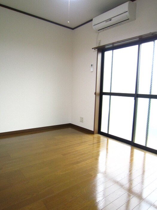 サニ－フラット・Ｅの物件内観写真