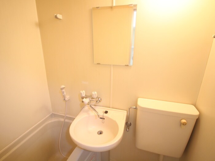 伊東ビル２の物件内観写真