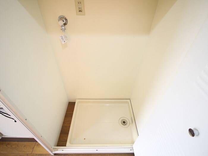 伊東ビル２の物件内観写真