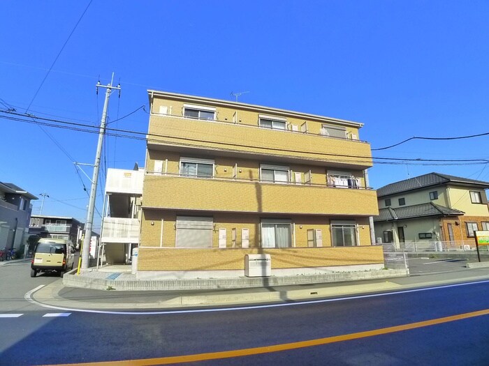 ルミエールの物件外観写真