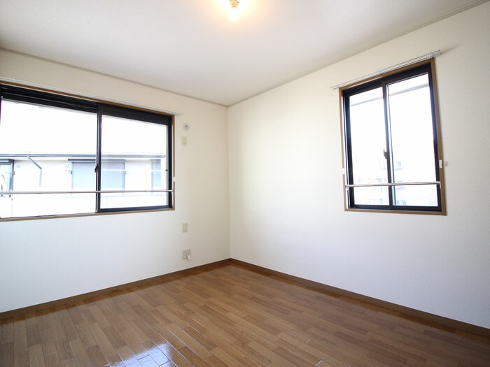 メゾン麗山Ｂの物件内観写真