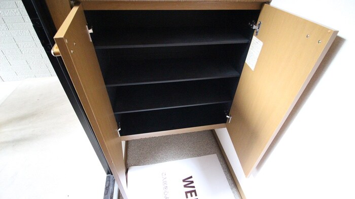 クイーンズコートの物件内観写真