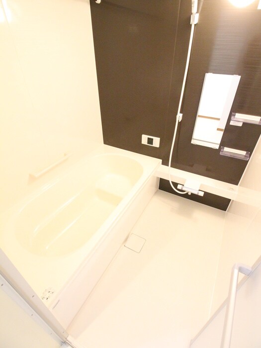 アムールイソベの物件内観写真