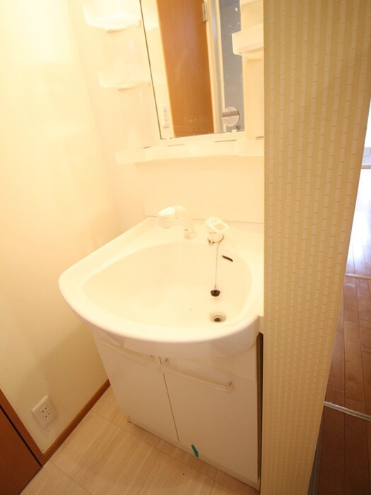 高根サンスタ－の物件内観写真