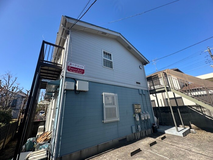 オークコンドの物件外観写真