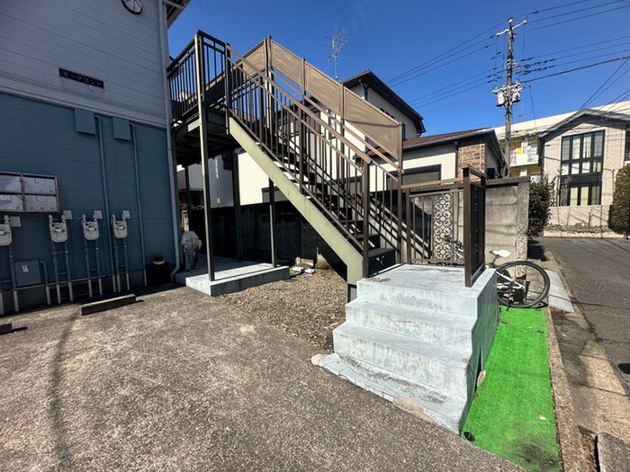 オークコンドの物件外観写真