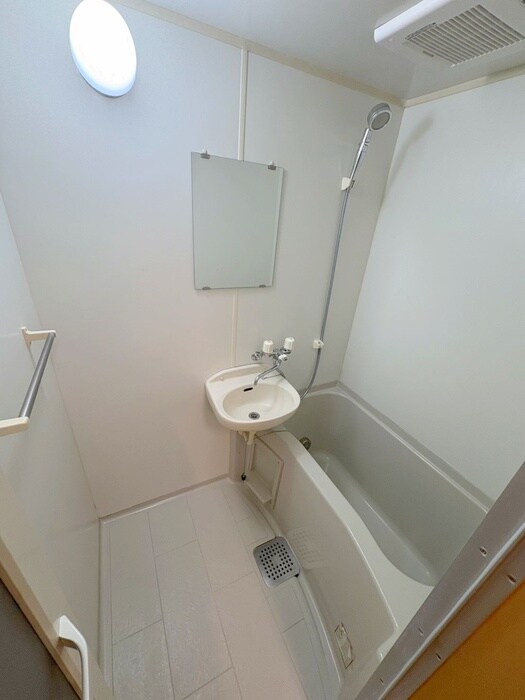 プリメ－ラⅠの物件内観写真