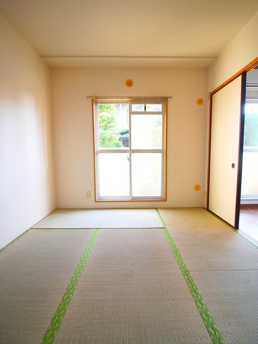 カサベルデ壱番館の物件内観写真