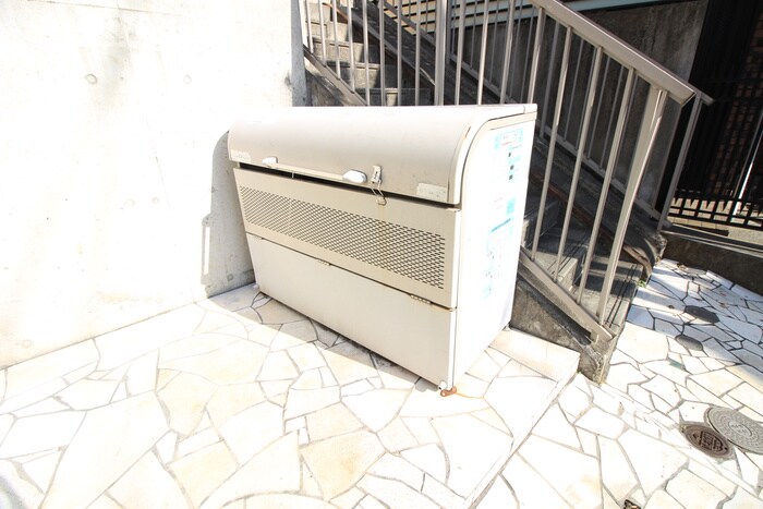 マピエス白楽の物件外観写真