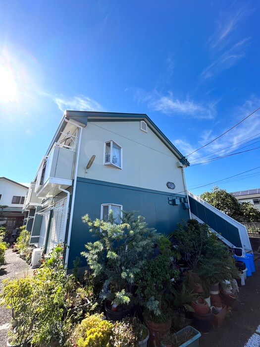 サニ－コ－トの物件外観写真