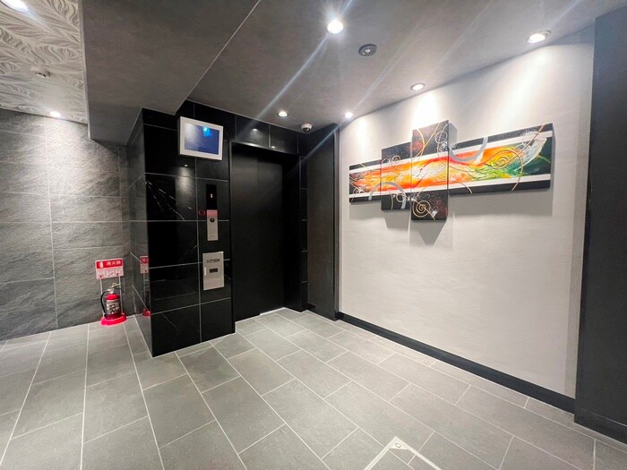 S-RESIDENCE横濱阪東橋の物件外観写真