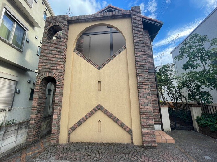 コ－ト風見鶏の物件外観写真