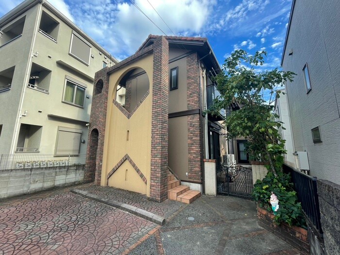 コ－ト風見鶏の物件外観写真