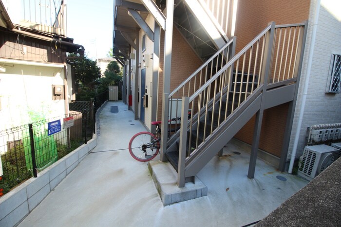 ラボーナ白幡東町の物件外観写真