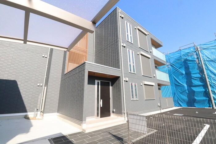 ゼフィールの物件外観写真