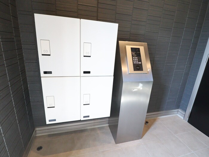 ゼフィールの物件外観写真