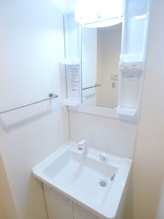 リブリ・June KALUNASIAの物件内観写真