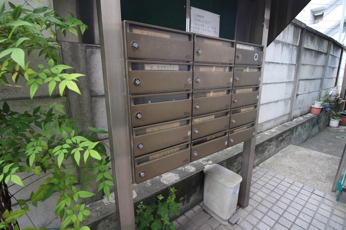 パインコーポラスの物件外観写真