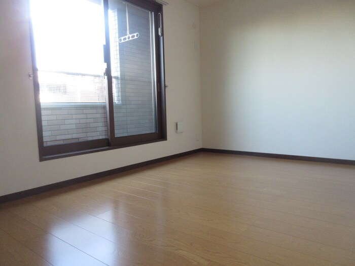 Ｌｕｓｔ Ｓｔｒａｈｌの物件内観写真