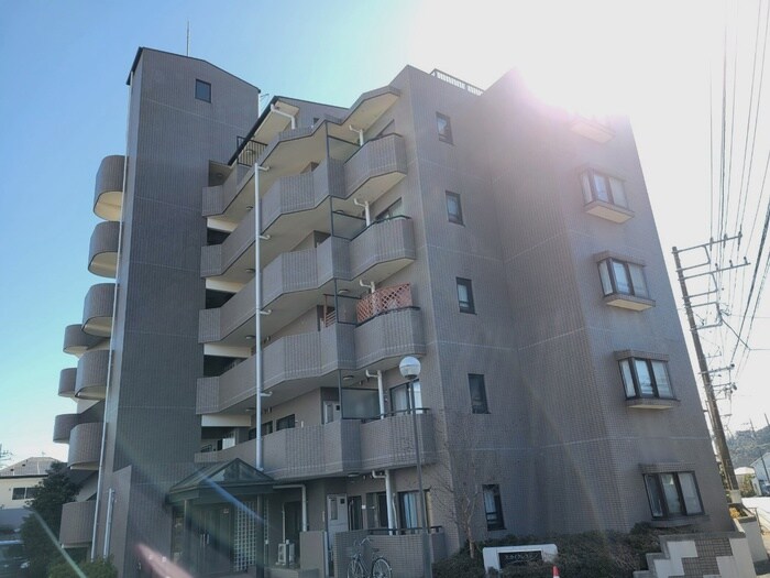 スカイクレスト飯能の物件外観写真
