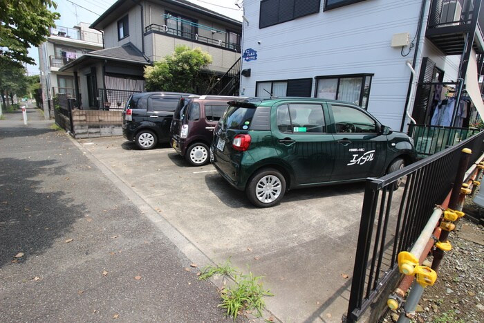 ミニ　ジュネスの物件外観写真