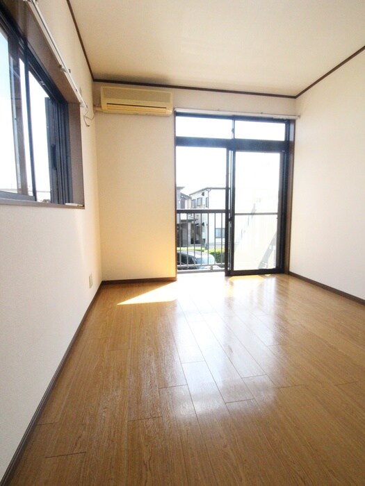 ミニ　ジュネスの物件内観写真