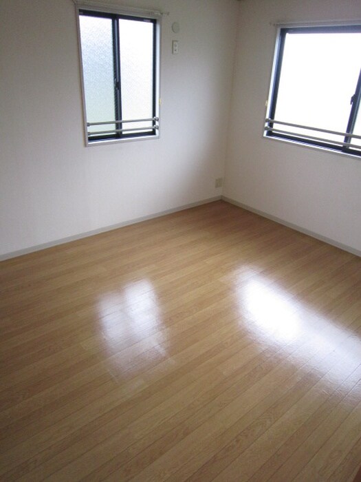 ミルフォードの物件内観写真