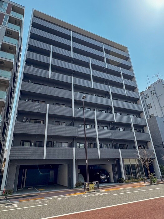 クレストコート東日暮里の物件外観写真