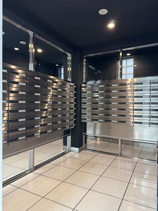 ガ－ラプレイス新宿御苑の物件外観写真